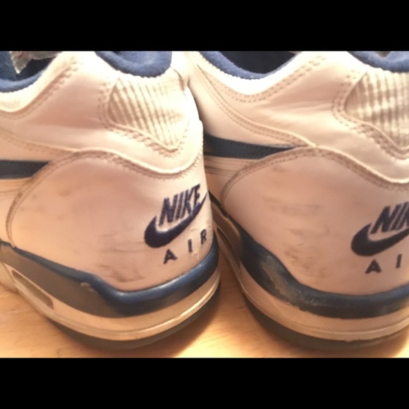 retro nike flight shoes